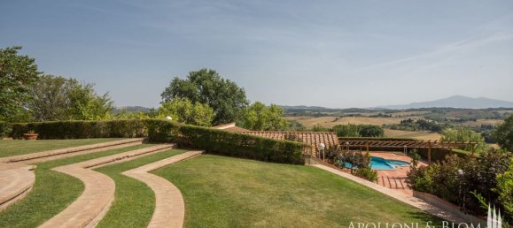 8 bedrooms House in Montepulciano, Italy No. 56056 18