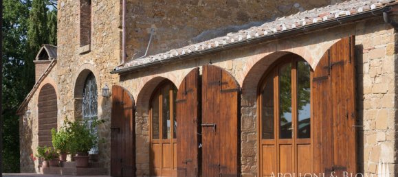 8 bedrooms House in Montepulciano, Italy No. 56056 40