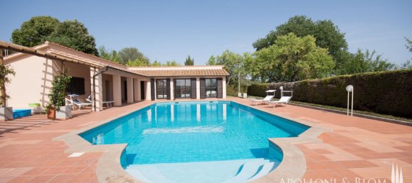 8 bedrooms House in Montepulciano, Italy No. 56056 7