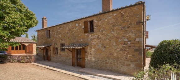 8 bedrooms House in Montepulciano, Italy No. 56056 30