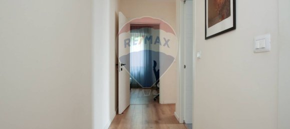 Apartamento T2 em Genoa, Italy N.º 53009 44