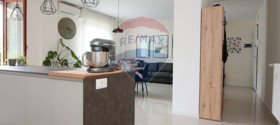 Apartamento T2 em Genoa, Italy N.º 53009 33