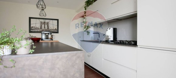Apartamento T2 em Genoa, Italy N.º 53009 21