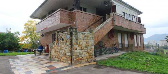 8 bedrooms House in Laredo, Spain No. 149845 19