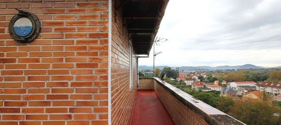 8 bedrooms House in Laredo, Spain No. 149845 27