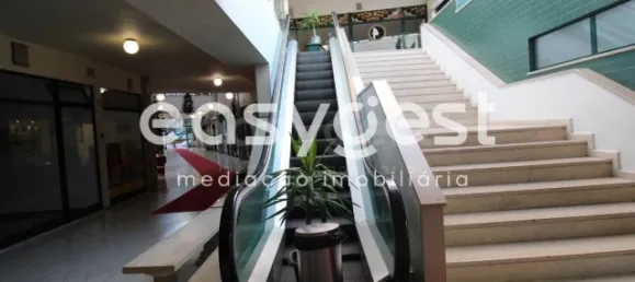 Propriété commerciale à Leiria, Portugal 19m² No. 89601 6