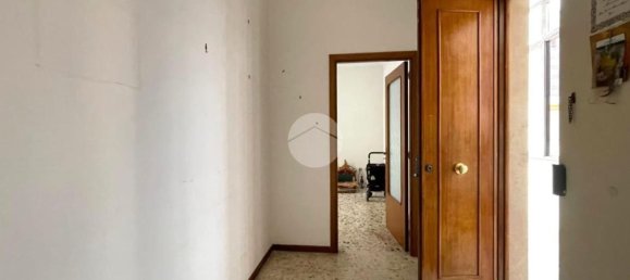 4 rooms Apartment in Castellammare di Stabia, Italy No. 211099 8