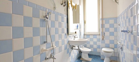 3 bedrooms Apartment in Rome, Italy No. 360087 11