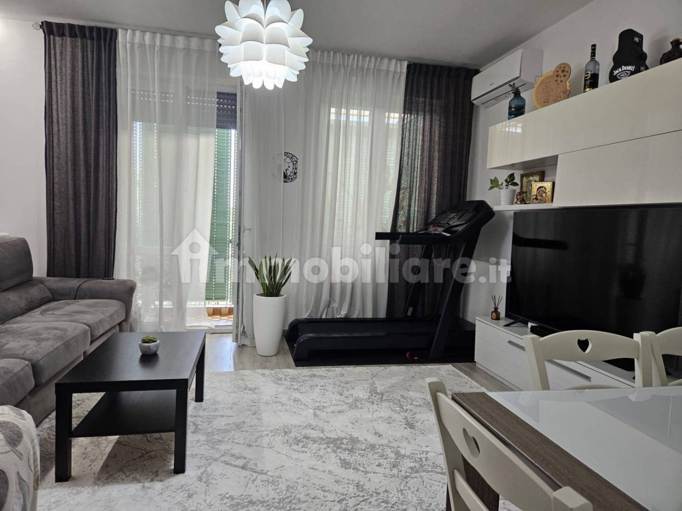 1 غرف نوم شقة في Paderno Dugnano, Italy رقم 372569