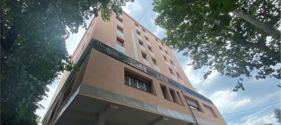 Квартира с 5 спальнями в Модена, Италия № 372266 2