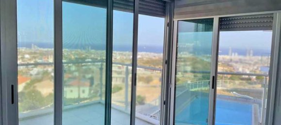 Villa de 4 dormitorios en Agios Athanasios, Cyprus No. 18644 5