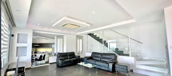 Villa de 4 dormitorios en Agios Athanasios, Cyprus No. 18644 2