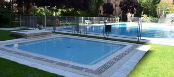 4 bedrooms Apartment in Madrid, Spain No. 21293 34