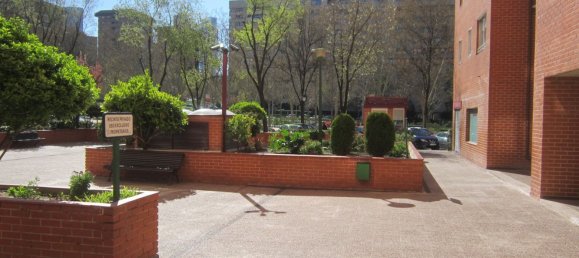 4 bedrooms Apartment in Madrid, Spain No. 21293 40