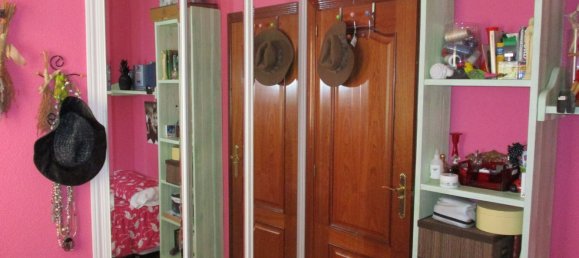 4 bedrooms Apartment in Madrid, Spain No. 21293 18