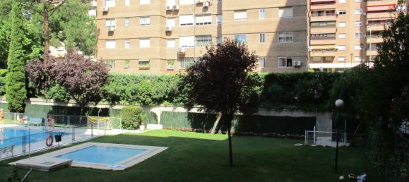 4 bedrooms Apartment in Madrid, Spain No. 21293 29