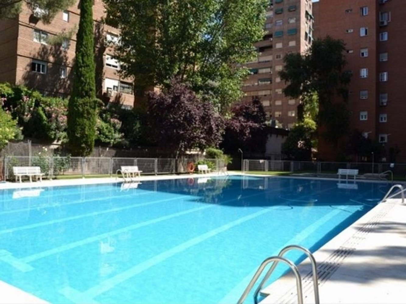 4 bedrooms Apartment in Madrid, Spain No. 21293