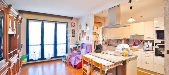 Apartamento T2 em Vercelli, Italy N.º 333391 2