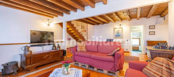 3 bedrooms House in Carbonera, Italy No. 262545 11