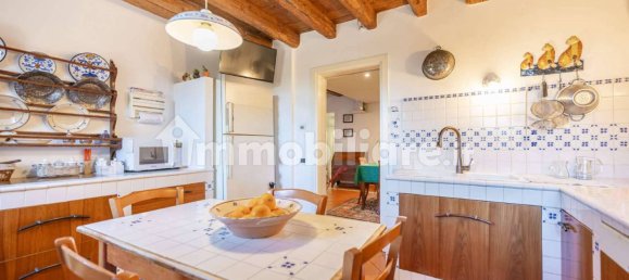 3 bedrooms House in Carbonera, Italy No. 262545 12