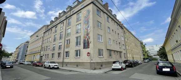 2 rooms Apartment in Penzing, Austria No. 156558 8