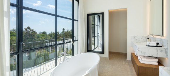 Villa de 6 dormitorios en Marbella, Spain No. 46784 21