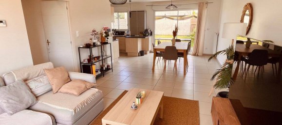 Дом с 4 спальнями в Уассери, Франция № 333900 3