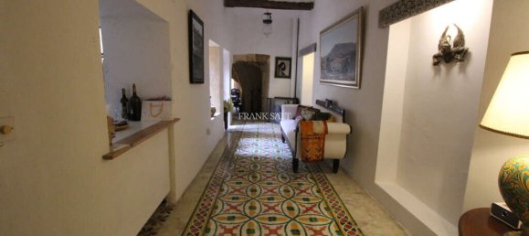 3 bedrooms House in Attard, Malta No. 3210 8