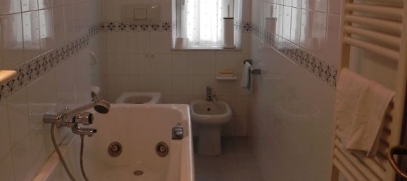 4 rooms Apartment in Savona, Italy No. 80078 18