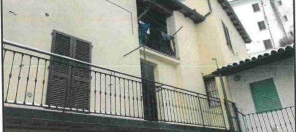 Apartamento de 2 divisões em Ballabio, Italy N.º 8131 3