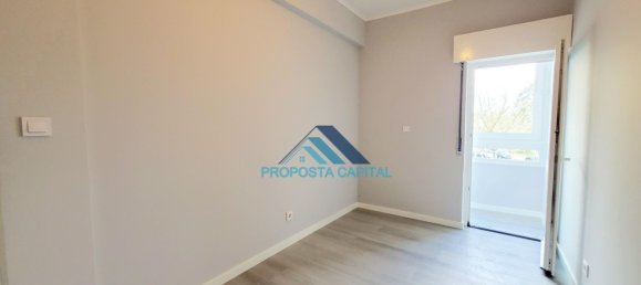 3 bedrooms Apartment in Loures, Portugal No. 94649 37