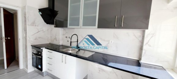 3 bedrooms Apartment in Loures, Portugal No. 94649 4