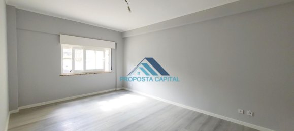 3 bedrooms Apartment in Loures, Portugal No. 94649 6