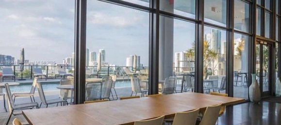 2 dormitorios propiedad comercial en venta en Miami, Miami-Dade, Florida, USA № 614868 27