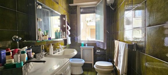 3 bedrooms Apartment in Genoa, Italy No. 343135 14