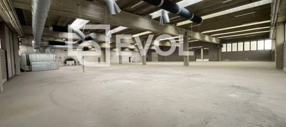 Almacén en Udine, Italy 3243 m² No. 280433 4