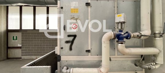 Almacén en Udine, Italy 3243 m² No. 280433 5