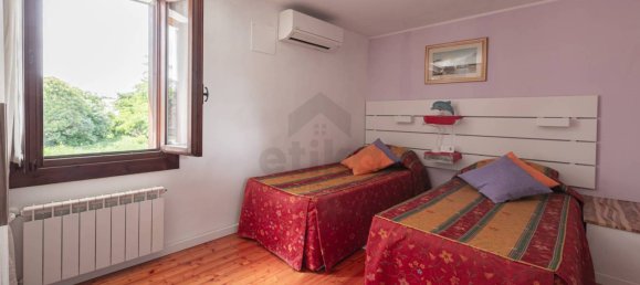 2 bedrooms Villa in Conegliano, Italy No. 301571 15