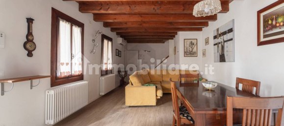 2 bedrooms Villa in Conegliano, Italy No. 301571 4
