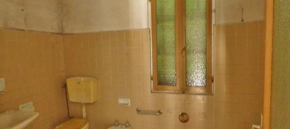 5 rooms House in Clavesana, Italy No. 114480 8