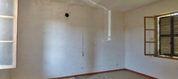 5 rooms House in Clavesana, Italy No. 114480 9