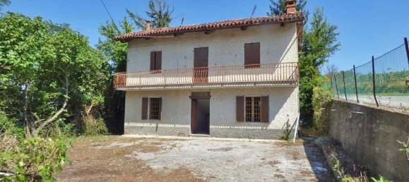 5 rooms House in Clavesana, Italy No. 114480 2