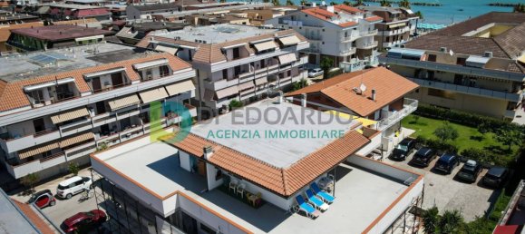 2 bedrooms Penthouse in Martinsicuro, Italy No. 345328 10