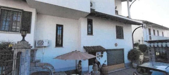 Villa de 5 habitaciónes en Crescentino, Italy No. 13366 4