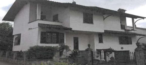 Villa de 5 habitaciónes en Crescentino, Italy No. 13366 3