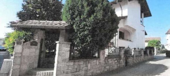 Villa de 5 habitaciónes en Crescentino, Italy No. 13366 2