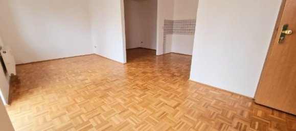 Studio in Chemnitz, Germany No. 73502 4