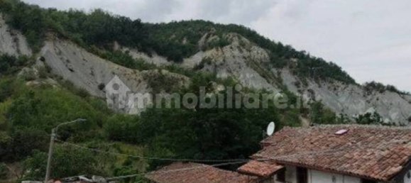 4 Schlafzimmer Villa in Varzi, Italy, Nr. 66653 11