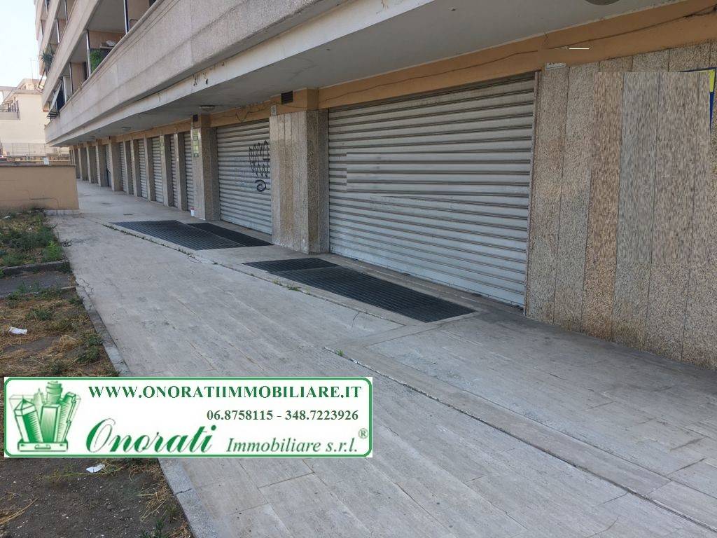 Almacén de 1 habitación en Rome, Italy No. 33420