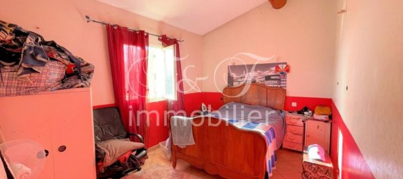 Imóvel comercial T2 em Saint-Saturnin-les-Apt, France N.º 353190 12